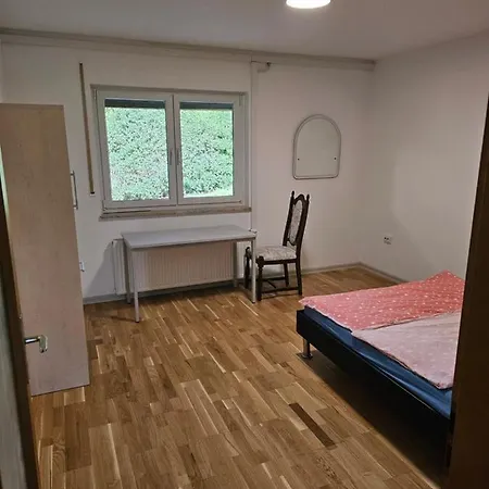 公寓 ⌂ Privatwohnung